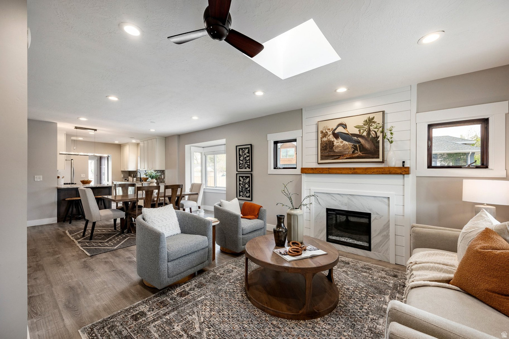 987 E WILSON AVE Salt Lake City, UT 84105