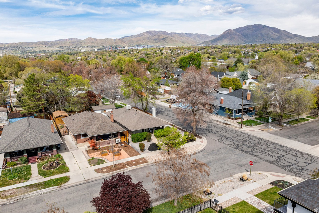 987 E WILSON AVE Salt Lake City, UT 84105