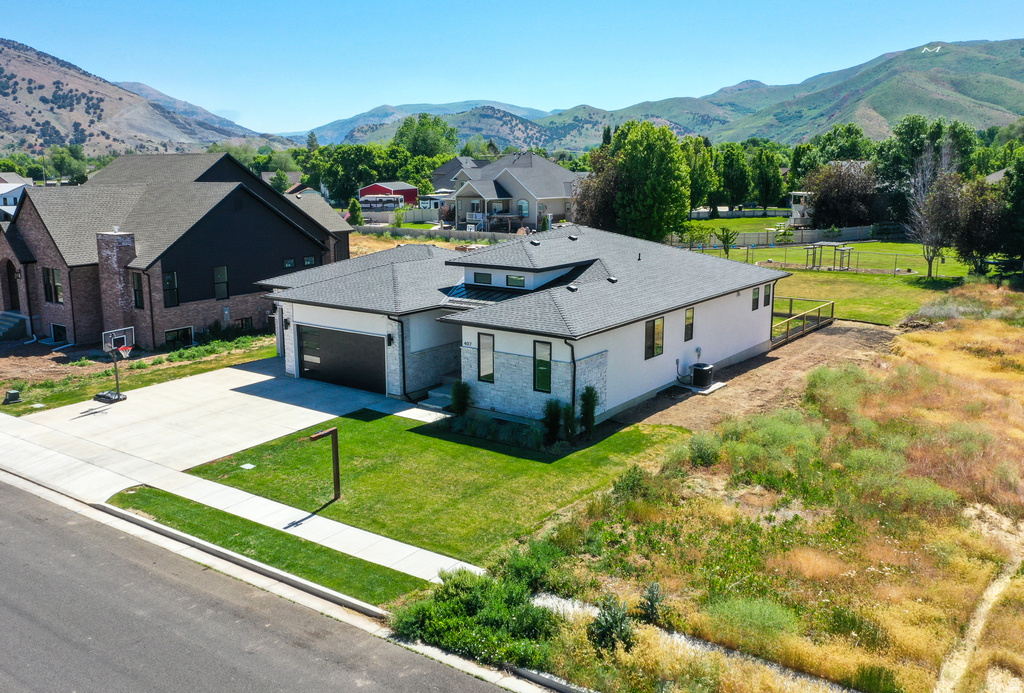 407 W 275 N Morgan, UT 84050