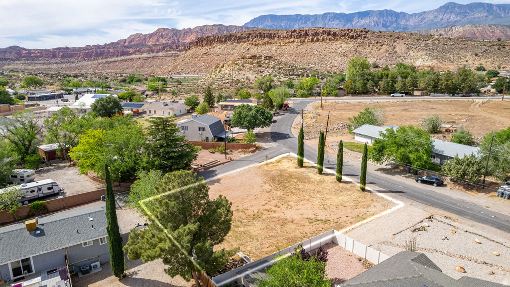 62  VISTA AVE Leeds, UT 84746