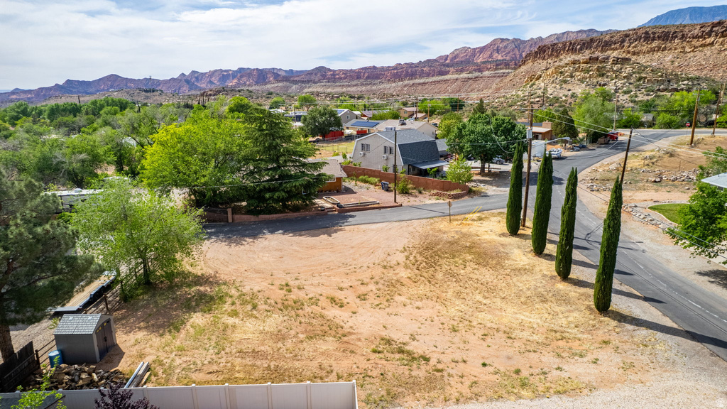 62  VISTA AVE Leeds, UT 84746