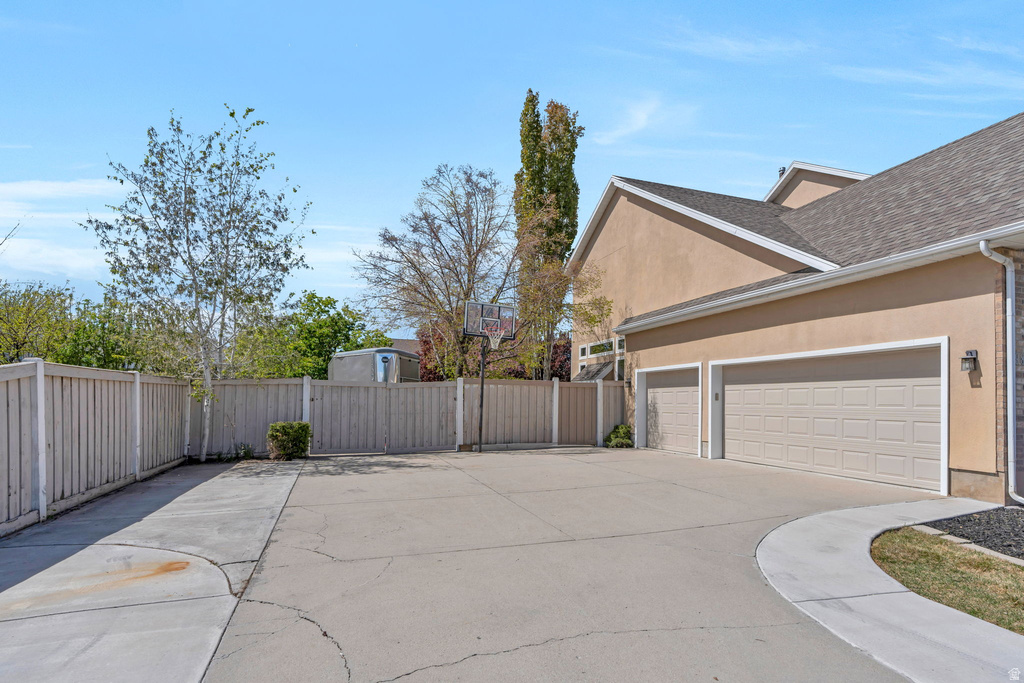 9842 S 3265 W South Jordan, UT 84095