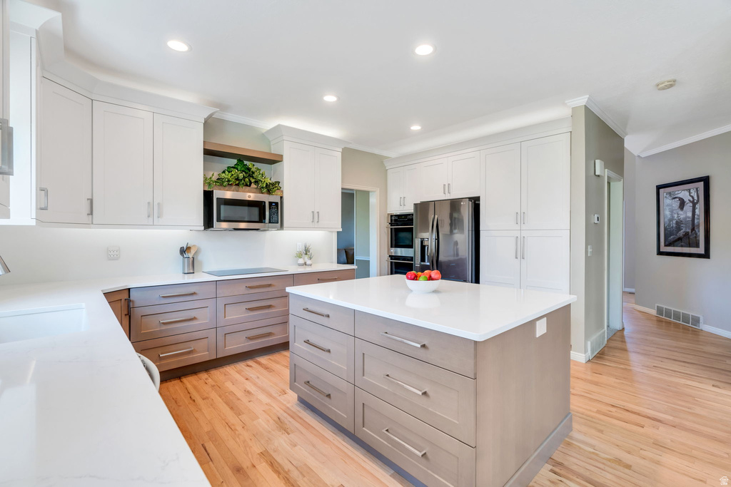 9842 S 3265 W South Jordan, UT 84095