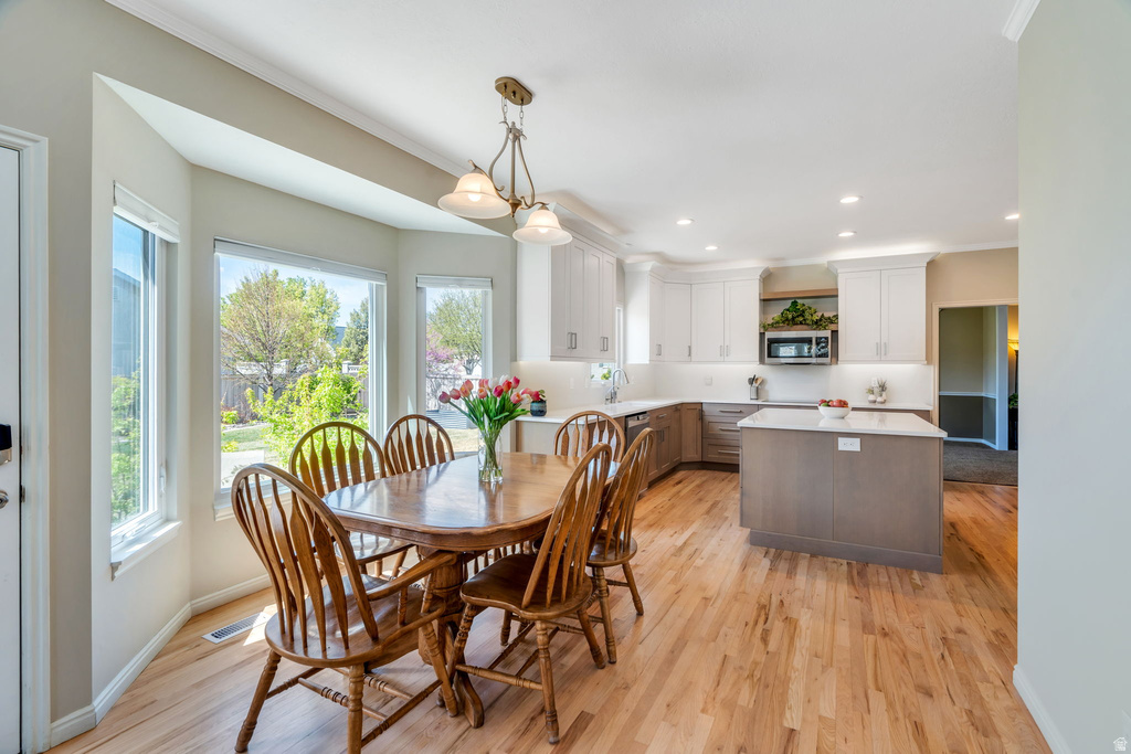 9842 S 3265 W South Jordan, UT 84095