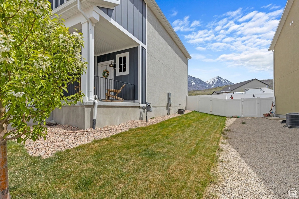 1323 S RAINTREE LN Santaquin, UT 84655