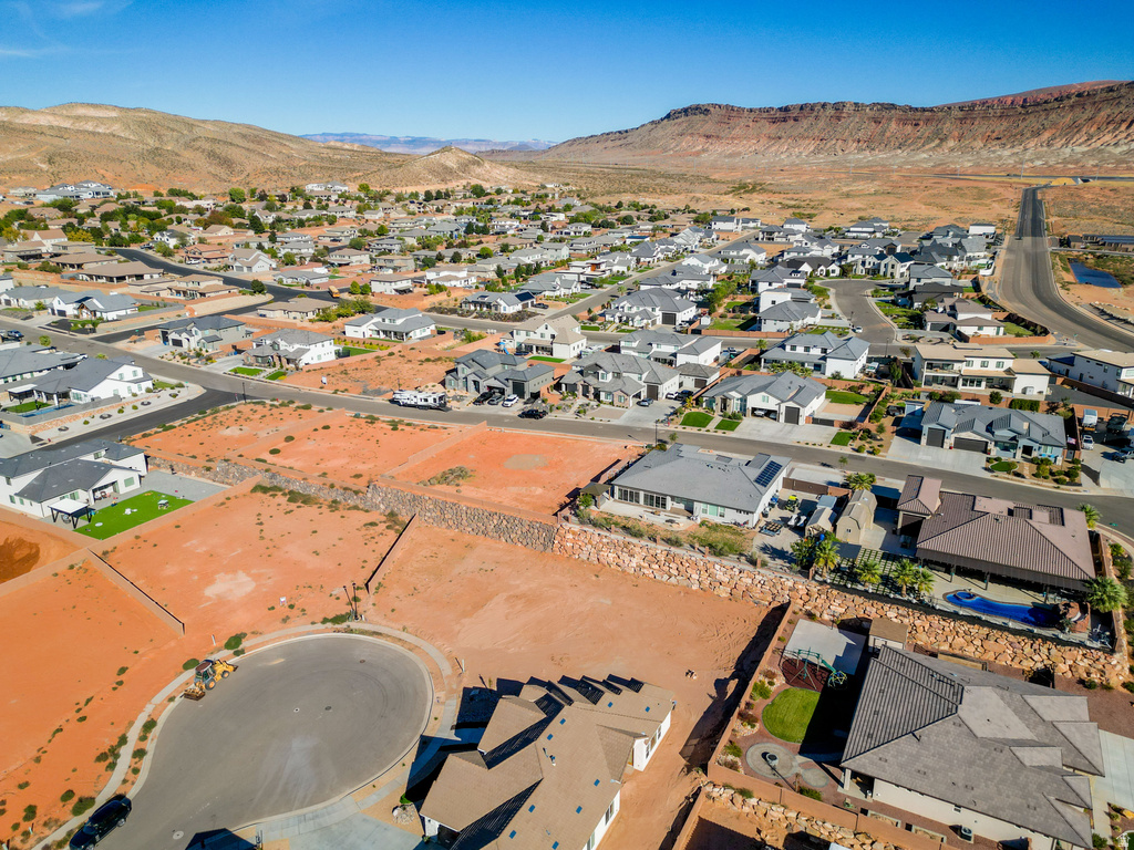 1034 E ROCKWOOD CT Washington, UT 84780