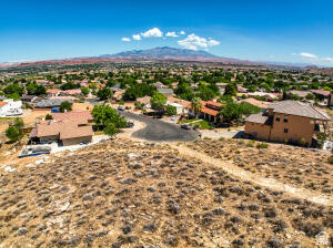 2379 E APPARATION CT Bloomington, UT 84790