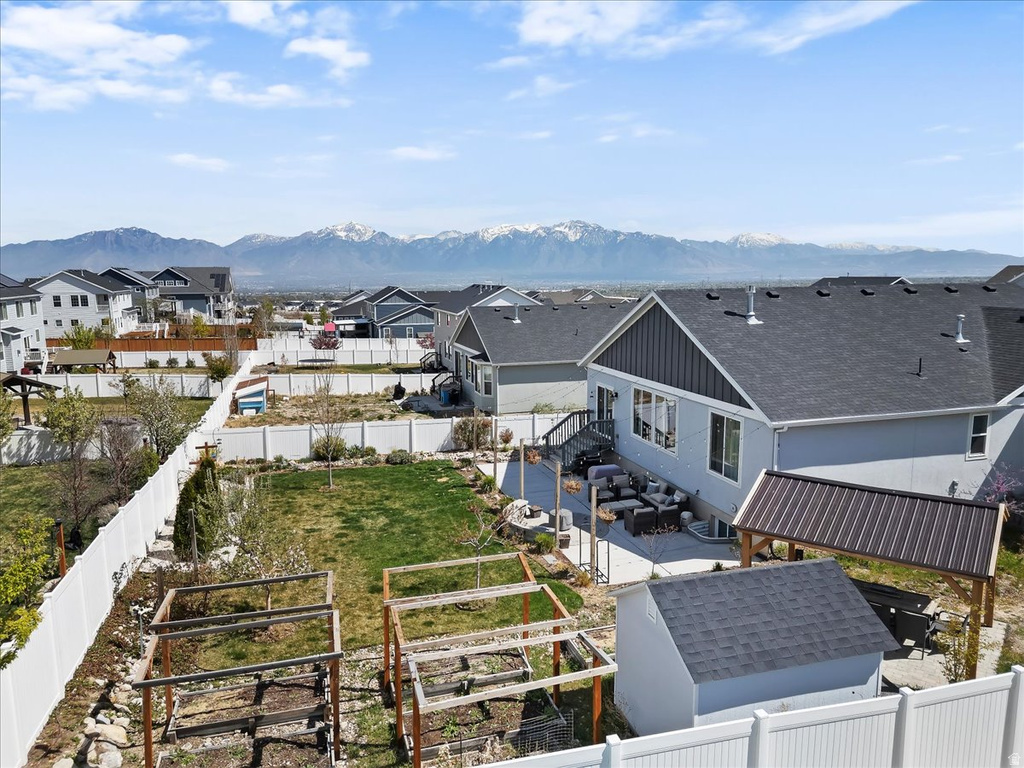 6498 W HAVEN MAPLE DR West Jordan, UT 84081