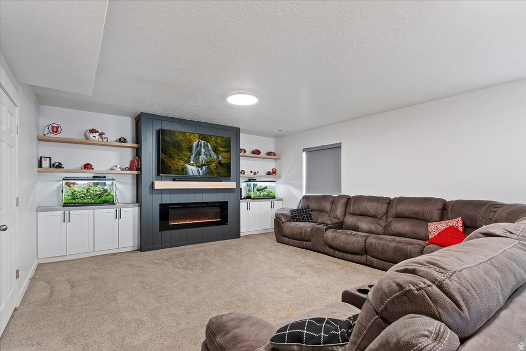 6498 W HAVEN MAPLE DR West Jordan, UT 84081