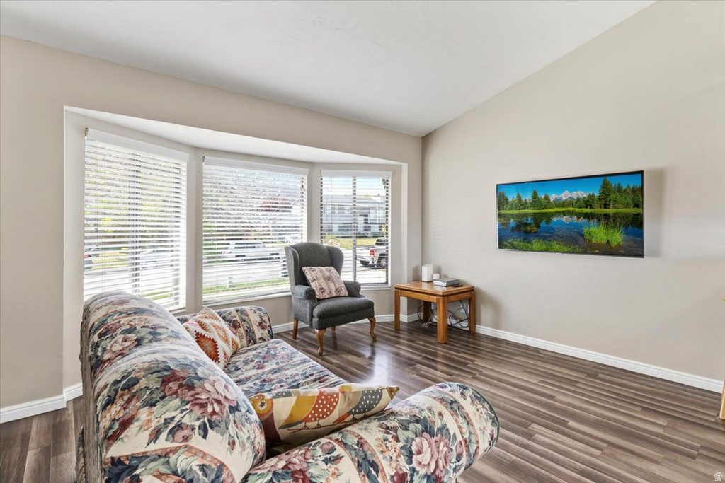 6085 S PARK WOOD DR Kearns, UT 84118