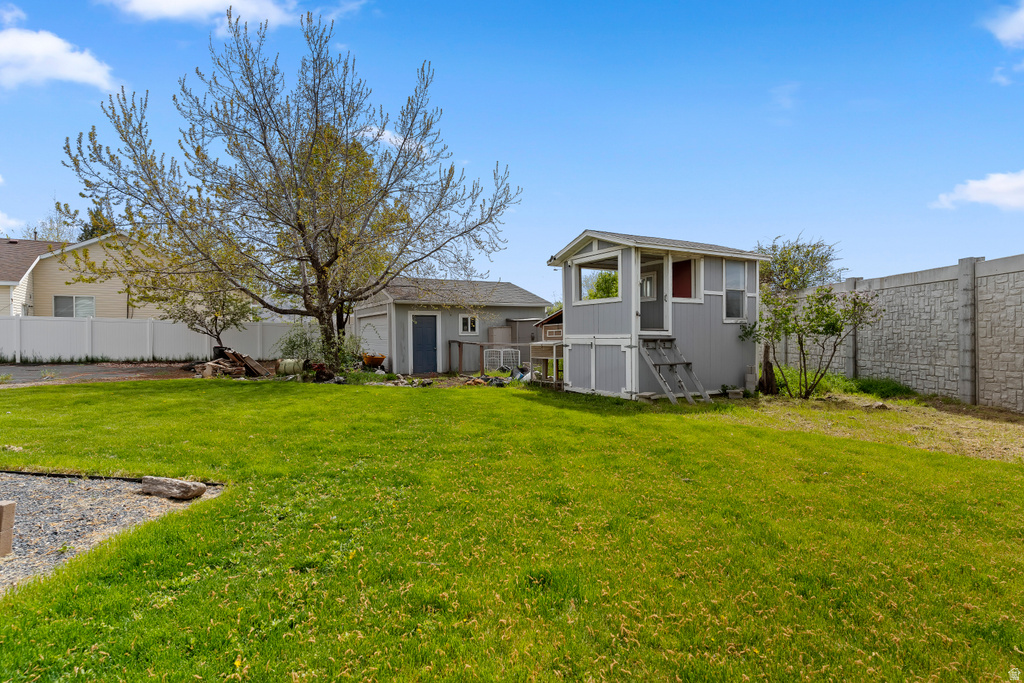 448 CHRISTINE WAY Kaysville, UT 84037