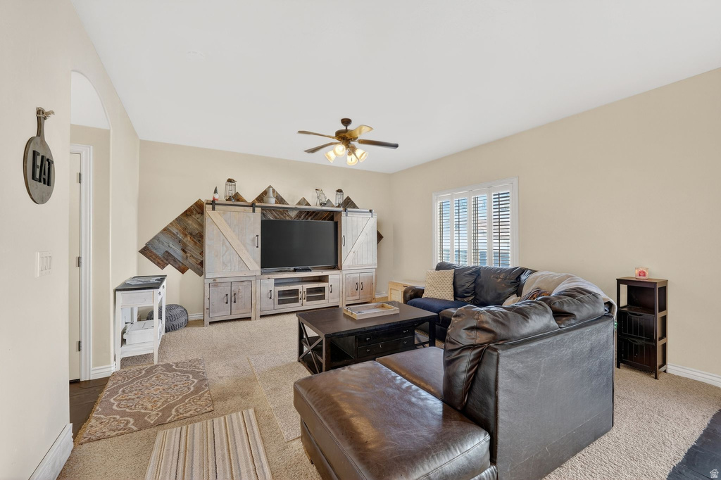 7218 S VIANSA CT Midvale, UT 84047