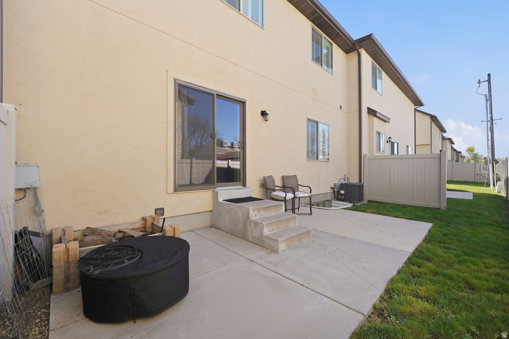 7218 S VIANSA CT Midvale, UT 84047