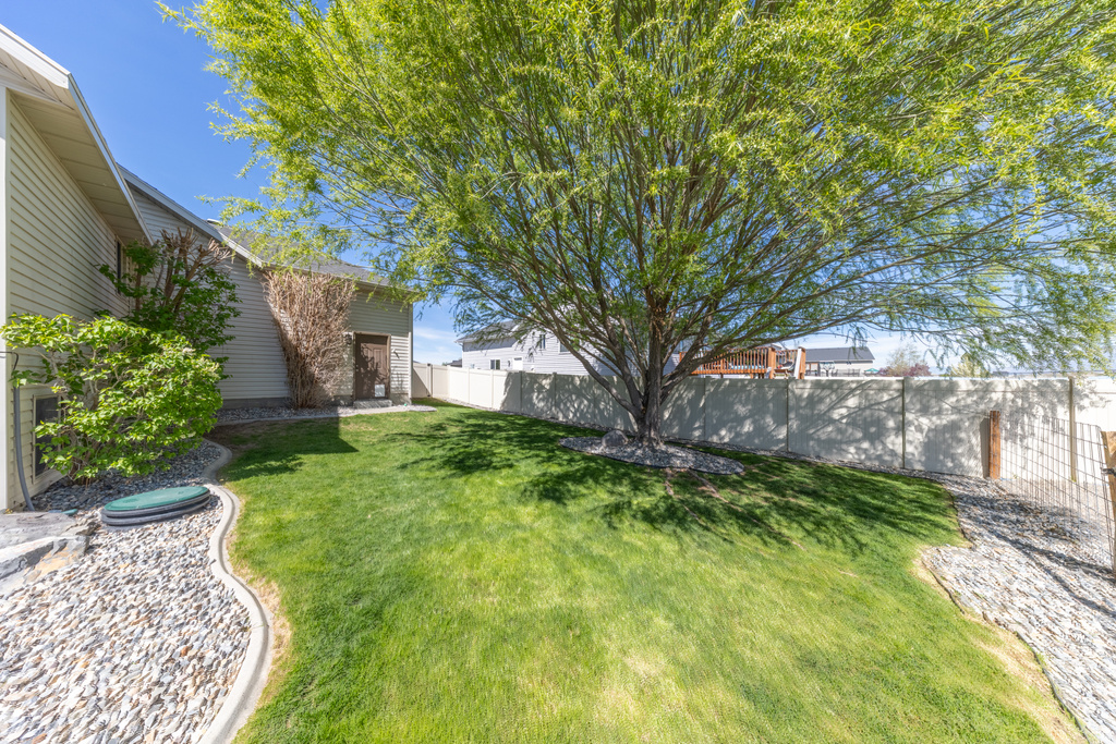 1480 N 4300 W West Point, UT 84015