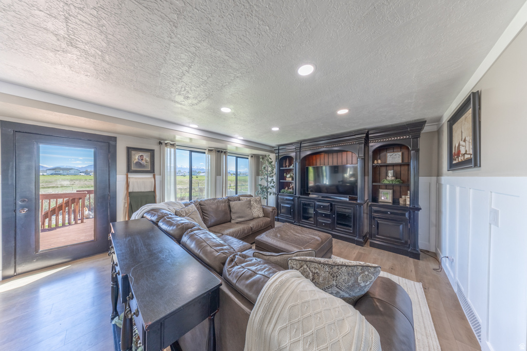 1480 N 4300 W West Point, UT 84015