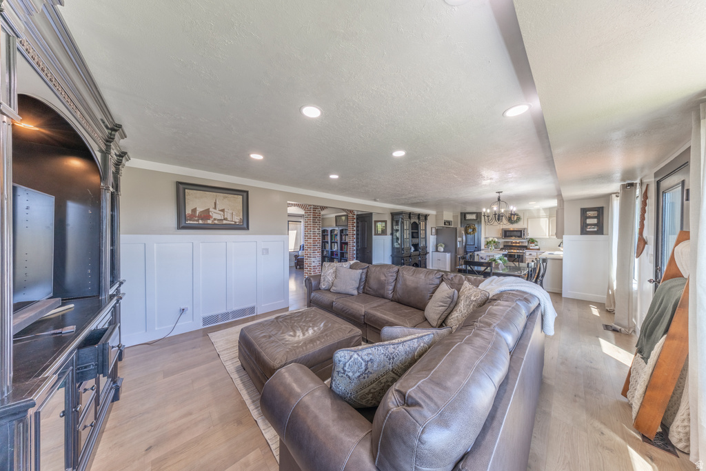 1480 N 4300 W West Point, UT 84015