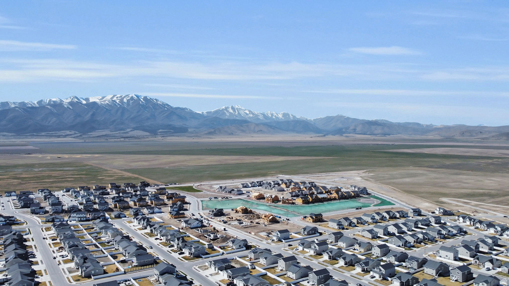 6324 N LITTLE MOUNTAIN WAY Eagle Mountain, UT 84005