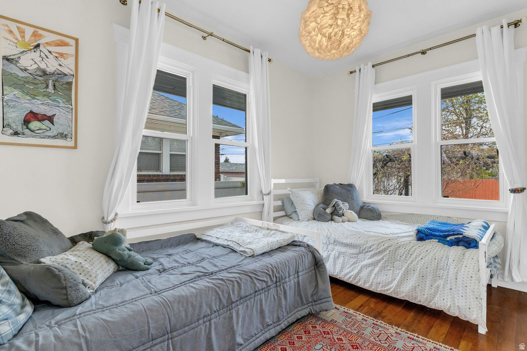 1073 E BRYAN AVE AVE Salt Lake City, UT 84105