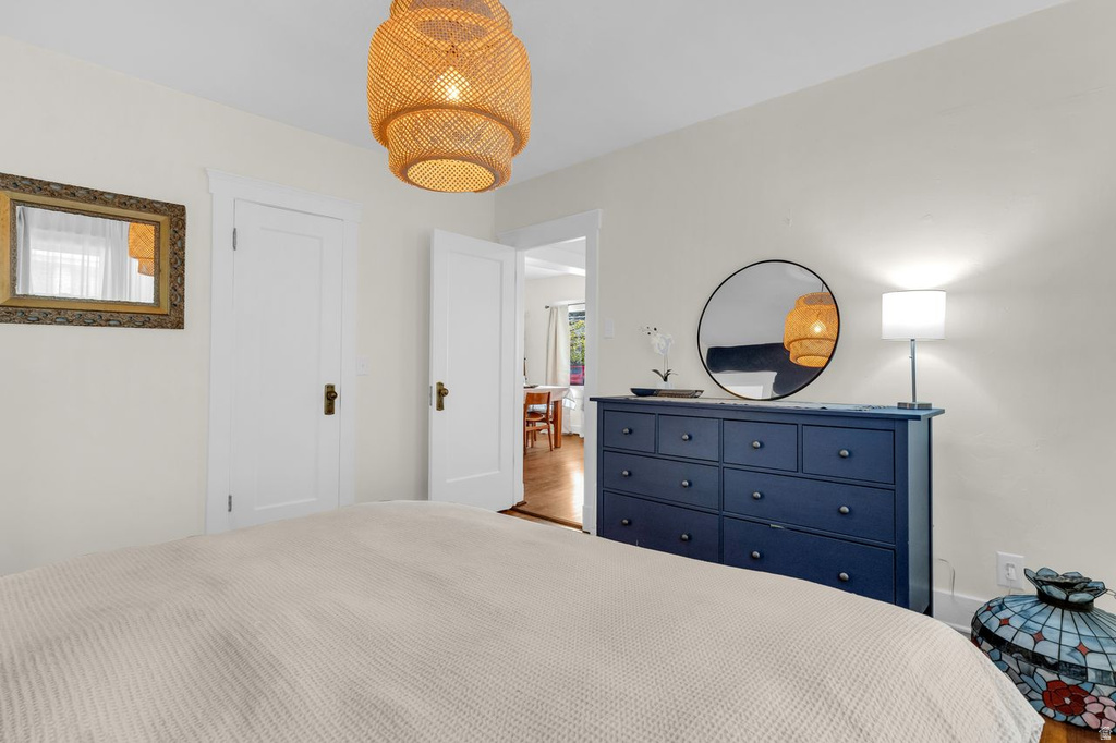 1073 E BRYAN AVE AVE Salt Lake City, UT 84105