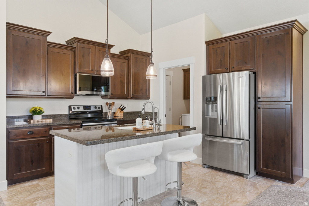 11654 S WINFORD DR #105B Riverton, UT 84065