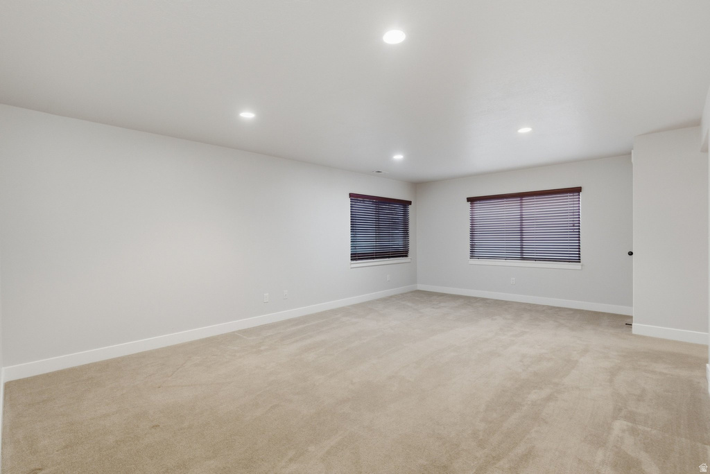 11654 S WINFORD DR #105B Riverton, UT 84065