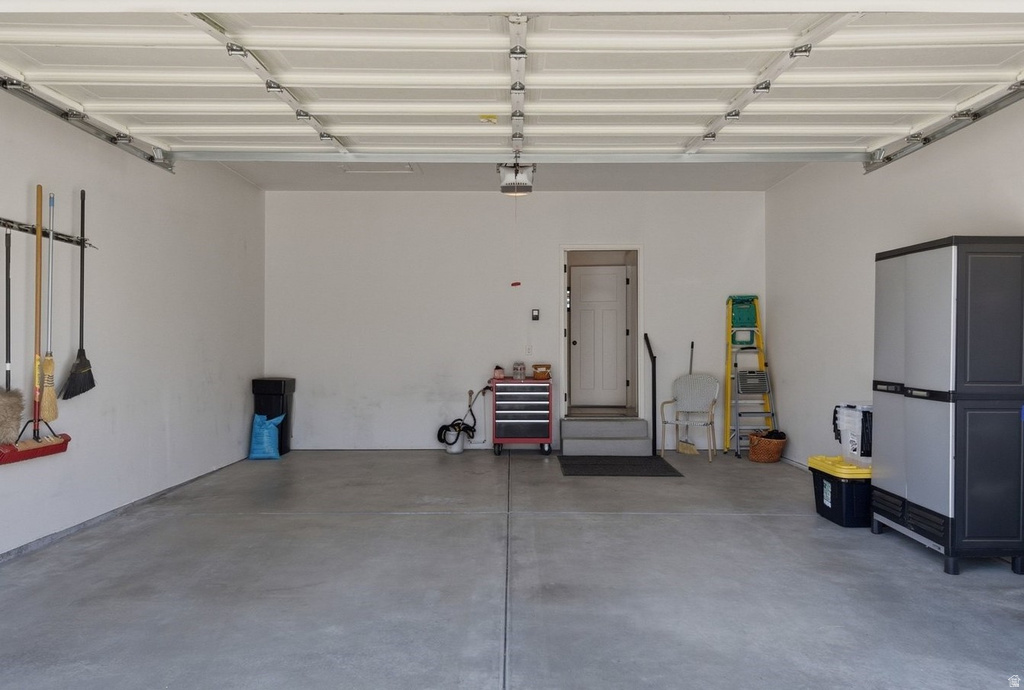 11654 S WINFORD DR #105B Riverton, UT 84065