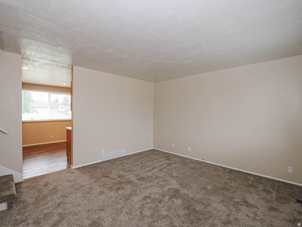 3871 W 2925 S West Valley City, UT 84120