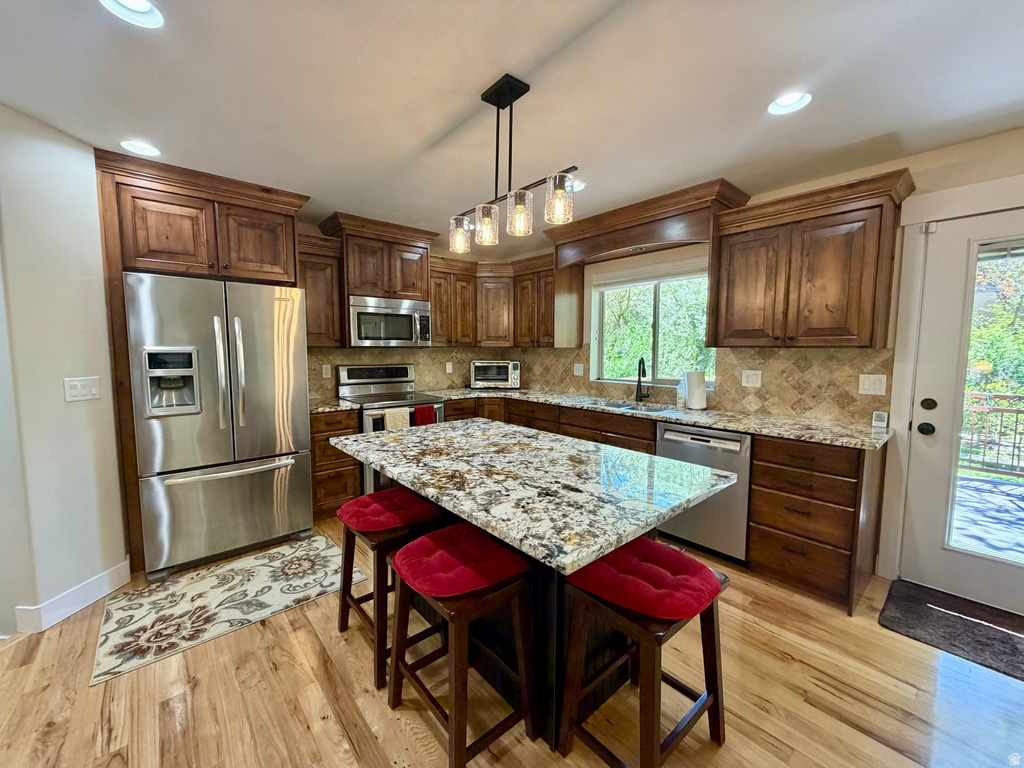 156 E STEED CT Farmington, UT 84025