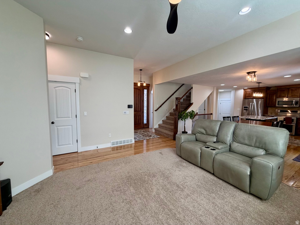 156 E STEED CT Farmington, UT 84025