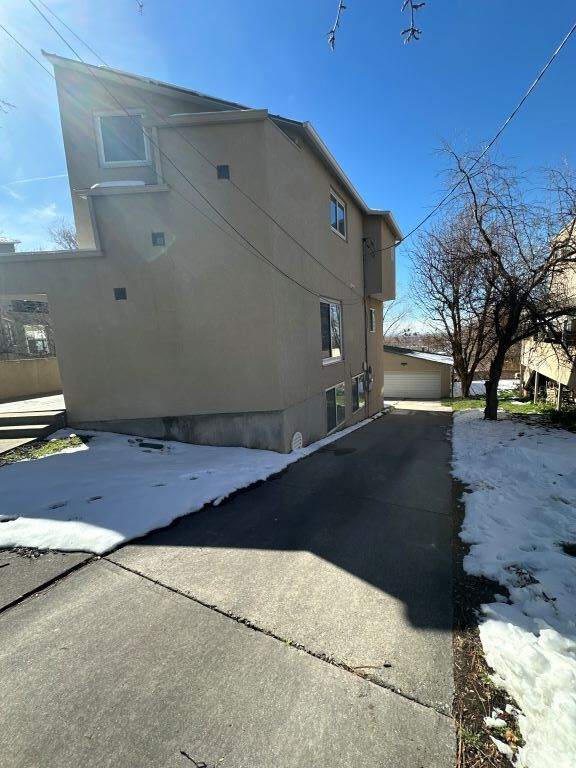 583 N WESTCAPITOL ST Salt Lake City, UT 84103