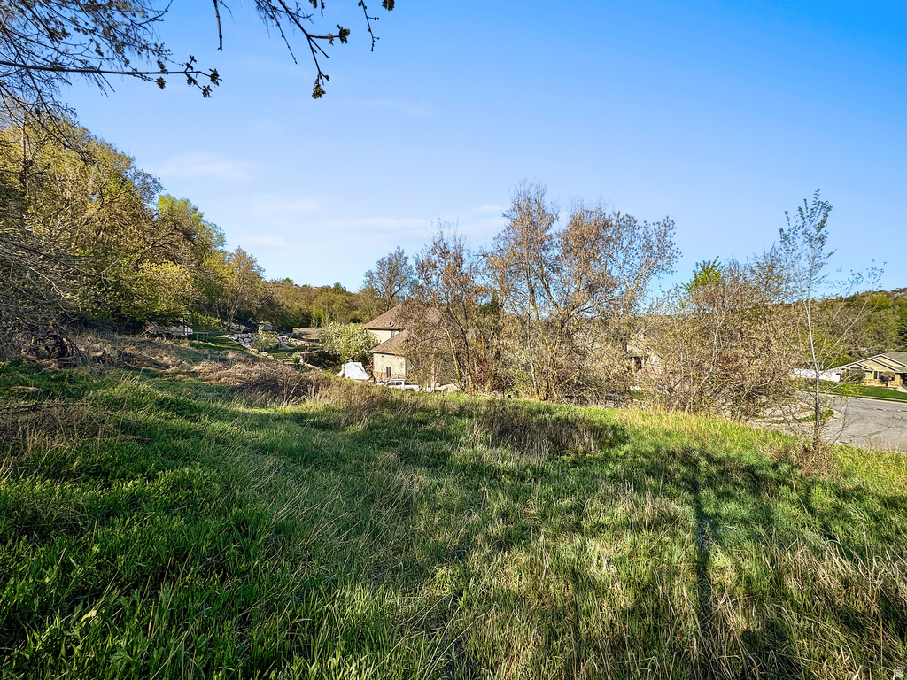 1522 N 2200 E Layton, UT 84040