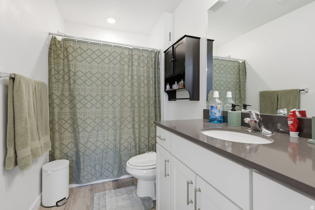 3898 S SILVER BANK DR Magna, UT 84044