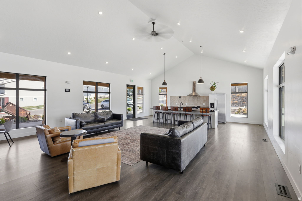 3898 S SILVER BANK DR Magna, UT 84044