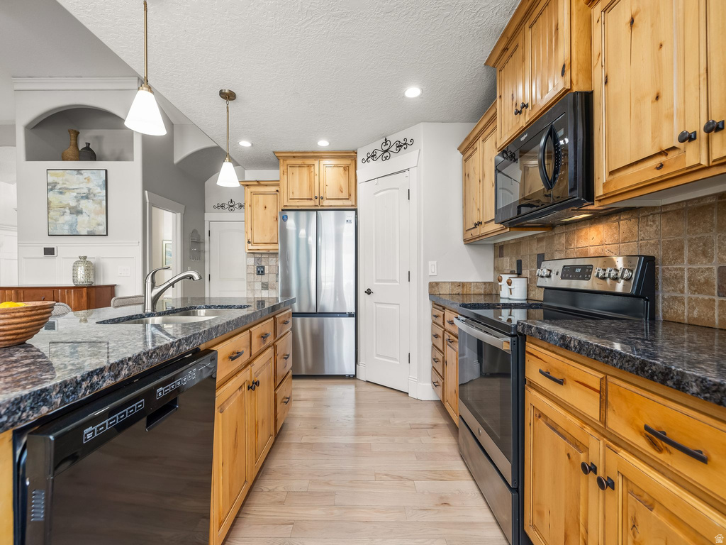 1183 E FOOTHILL DR Santaquin, UT 84655