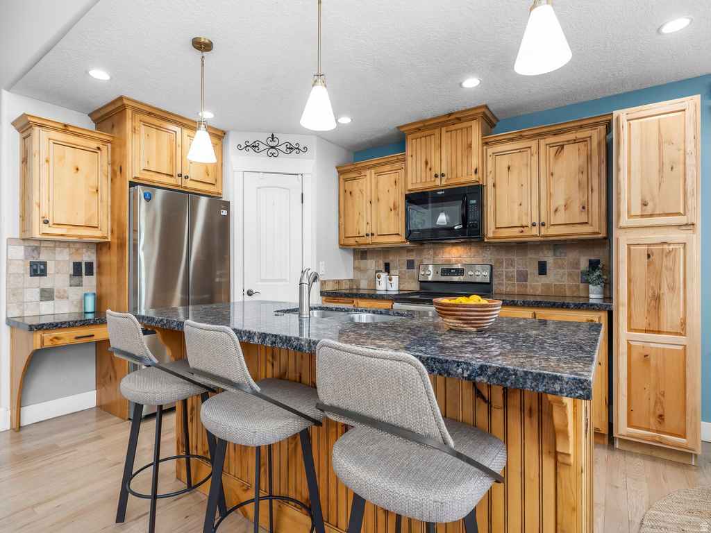 1183 E FOOTHILL DR Santaquin, UT 84655