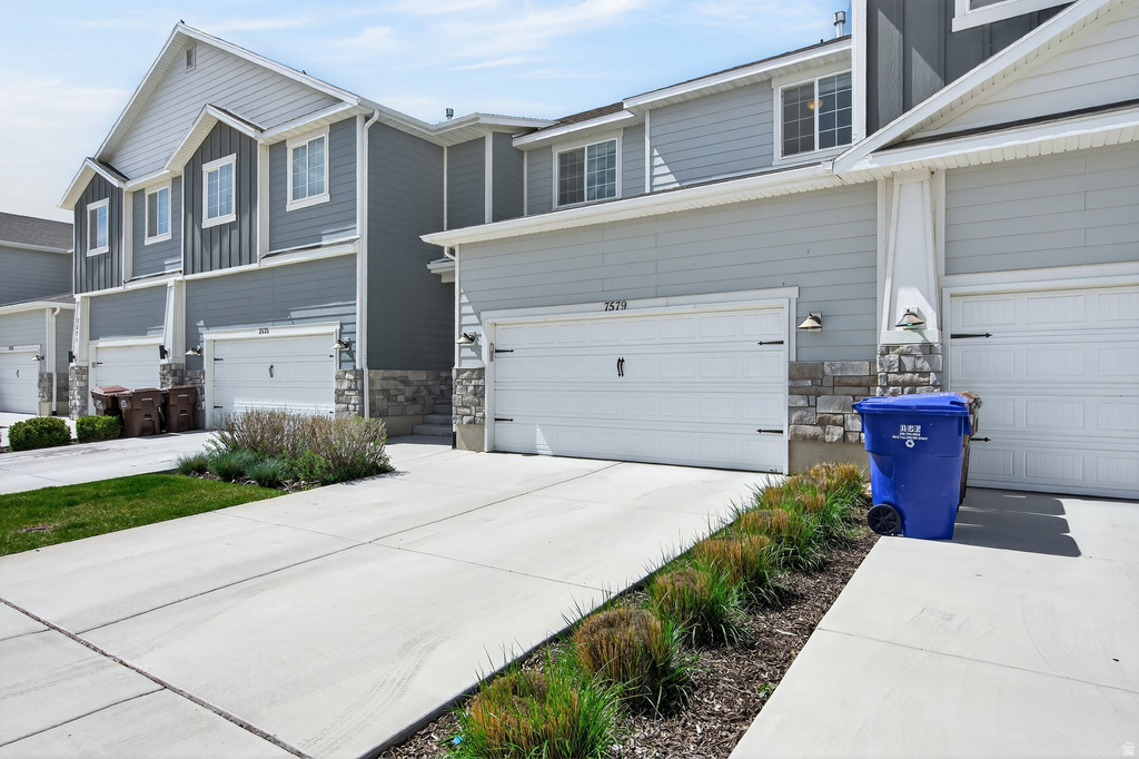 7579 N COTTAGE LN Eagle Mountain, UT 84005