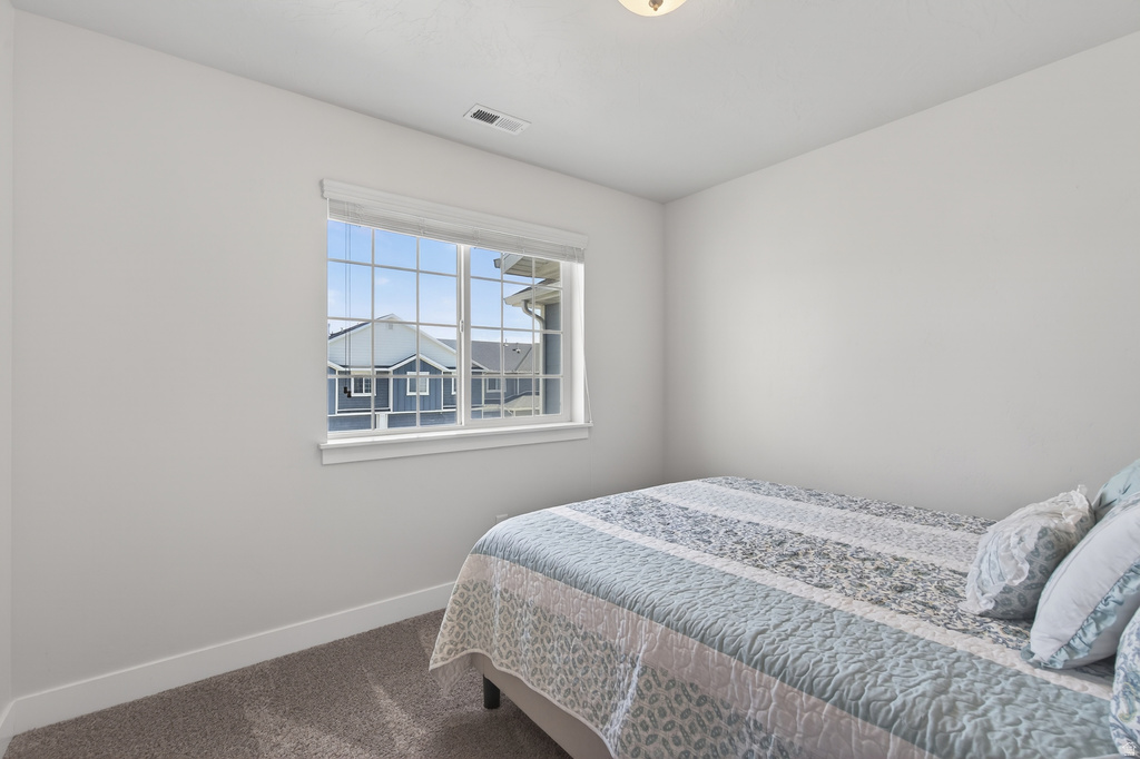 7579 N COTTAGE LN Eagle Mountain, UT 84005