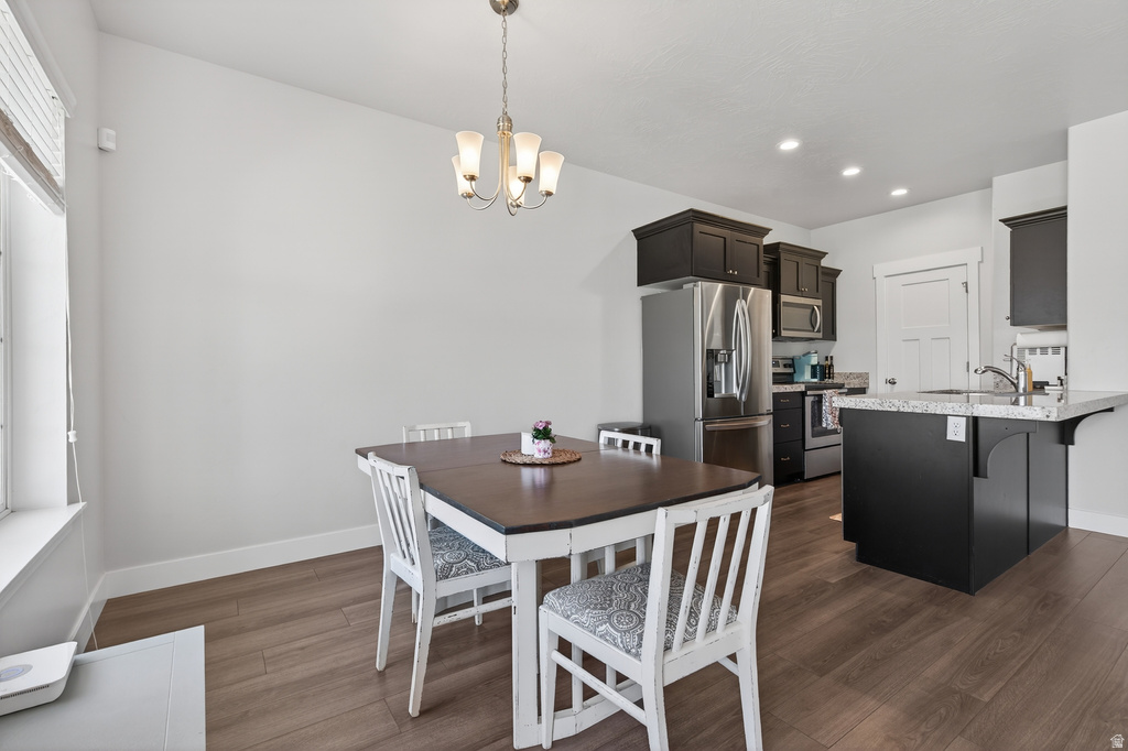 7579 N COTTAGE LN Eagle Mountain, UT 84005