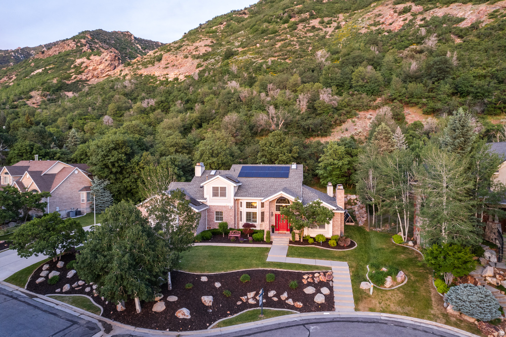 11939 S HIDDEN CANYON LN #16 Sandy, UT 84092