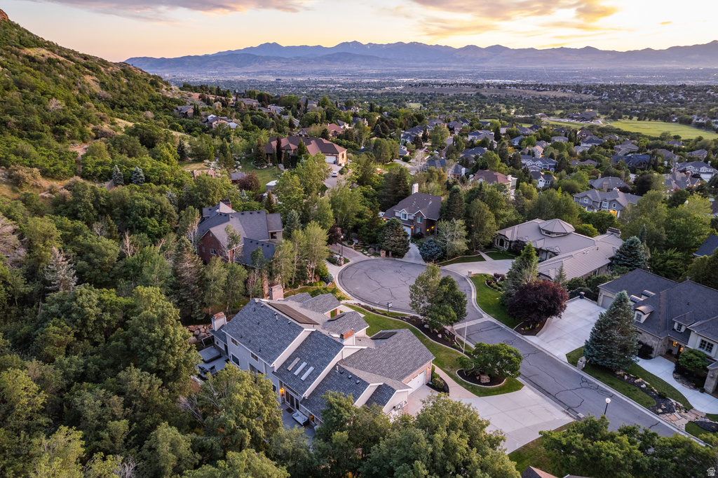 11939 S HIDDEN CANYON LN #16 Sandy, UT 84092