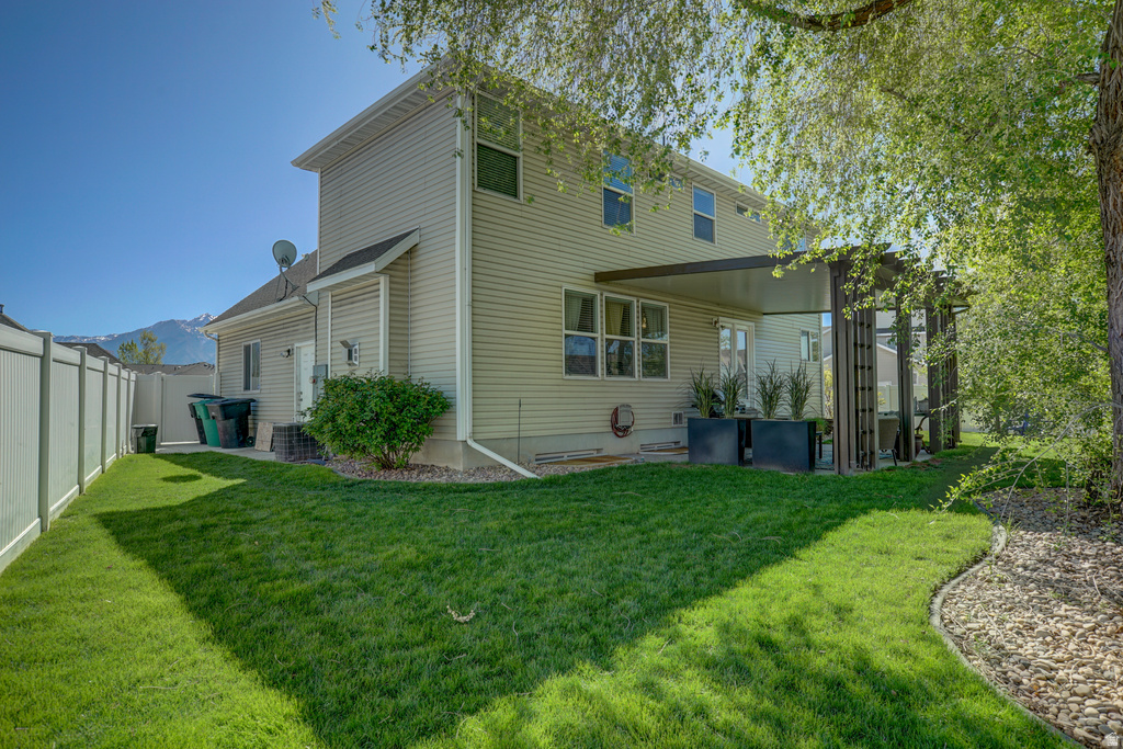 6226 S CLEAR ST Murray, UT 84107