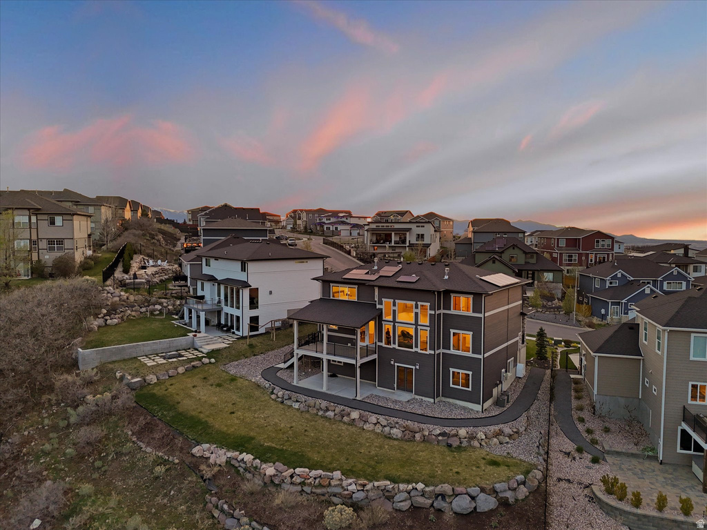 2208 E SNOW BLOSSOM WAY Draper, UT 84020