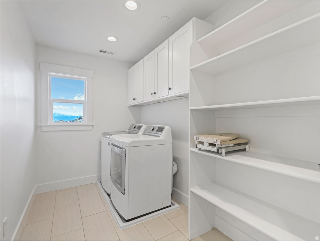 2208 E SNOW BLOSSOM WAY Draper, UT 84020