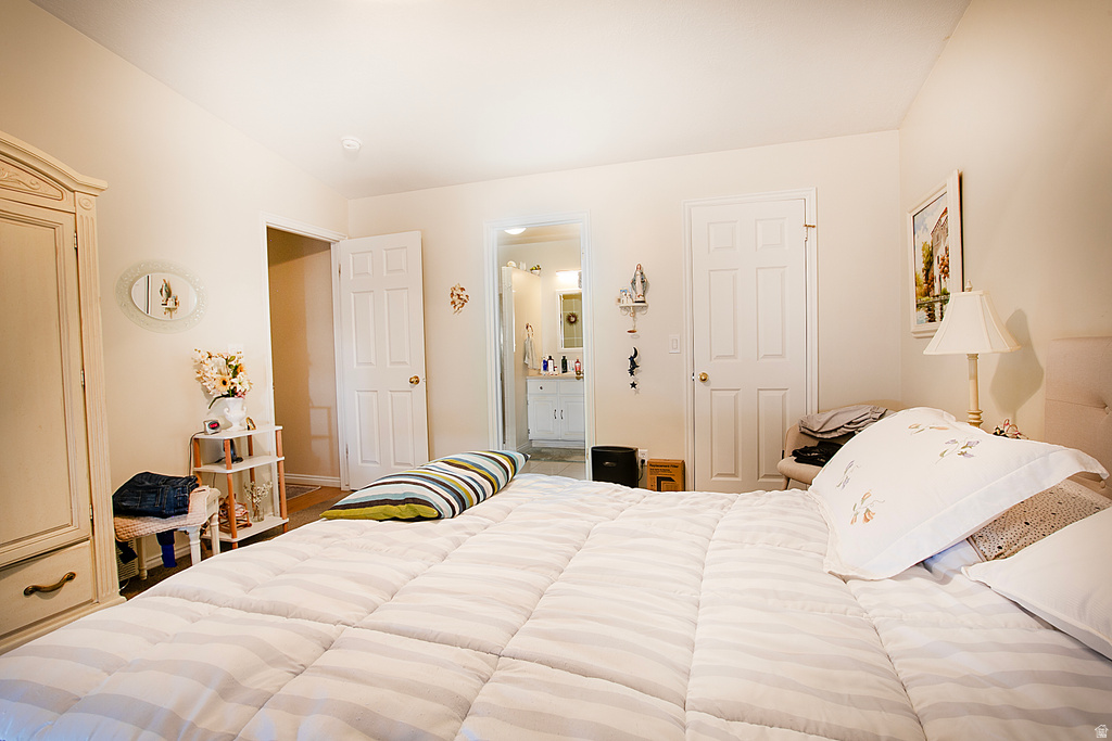 1068 E 5675 S South Ogden, UT 84405