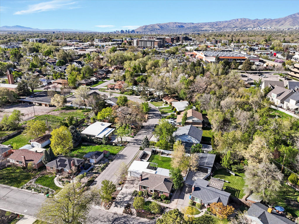 1401 E BROOKSHIRE DR Salt Lake City, UT 84106