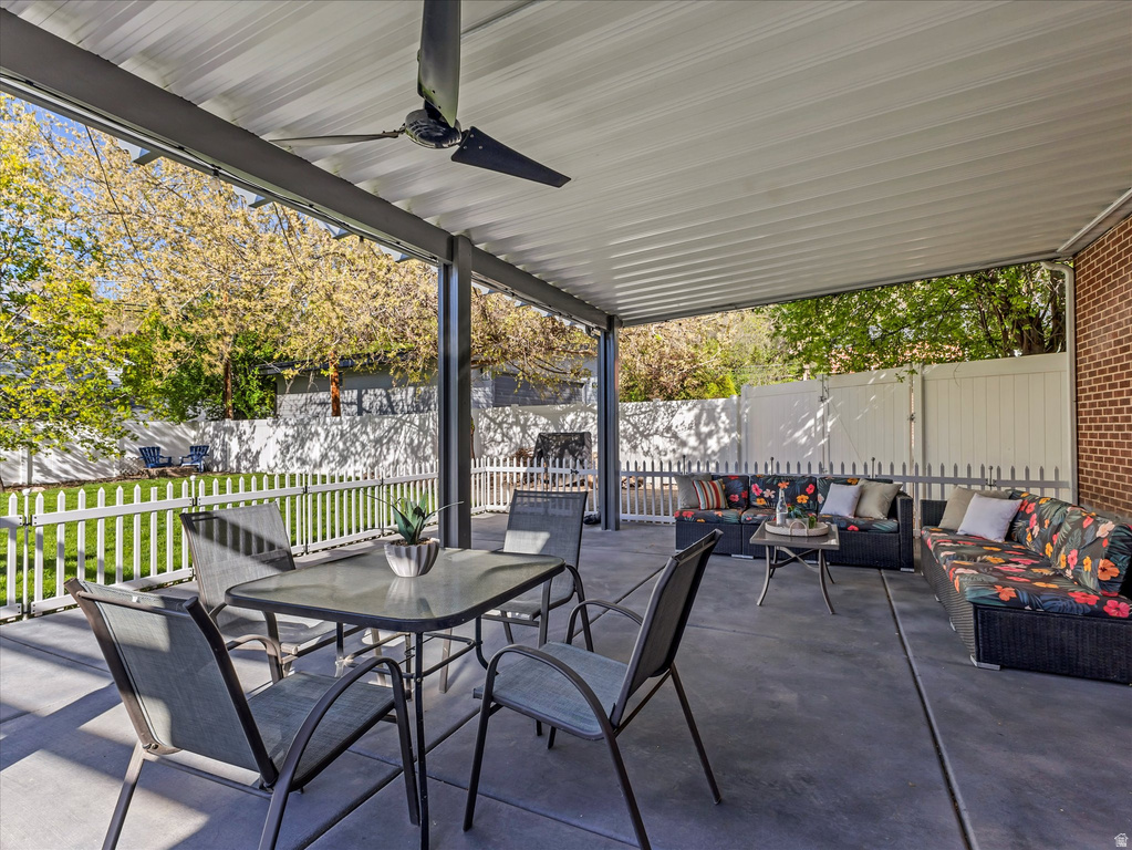 1401 E BROOKSHIRE DR Salt Lake City, UT 84106