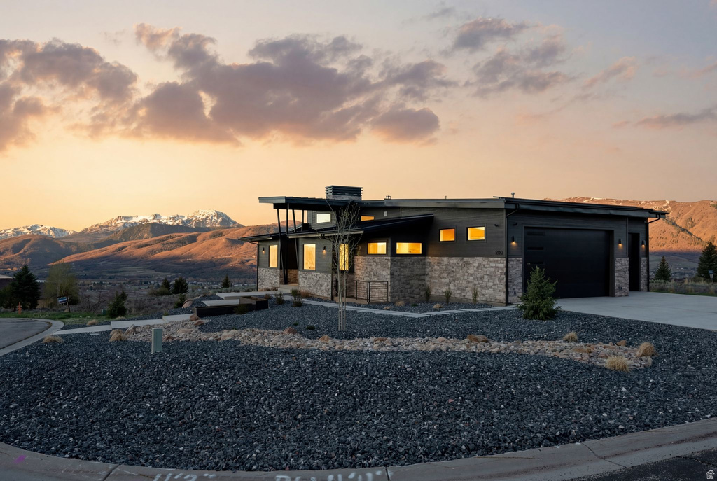 5585 E HIGHLAND VIEW CT Eden, UT 84310
