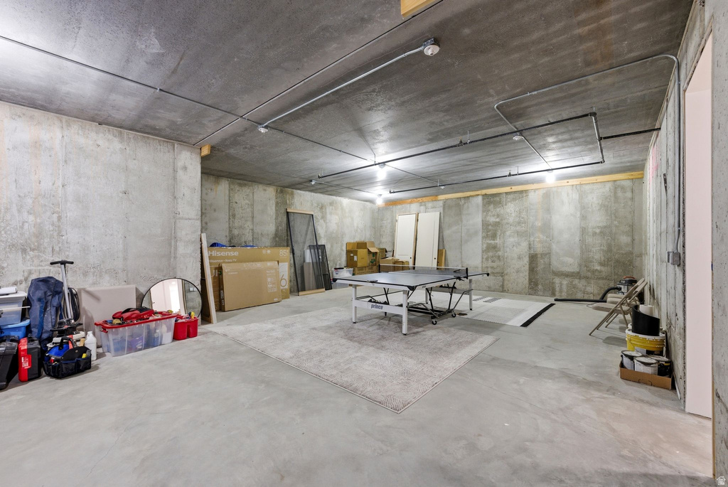 5585 E HIGHLAND VIEW CT Eden, UT 84310