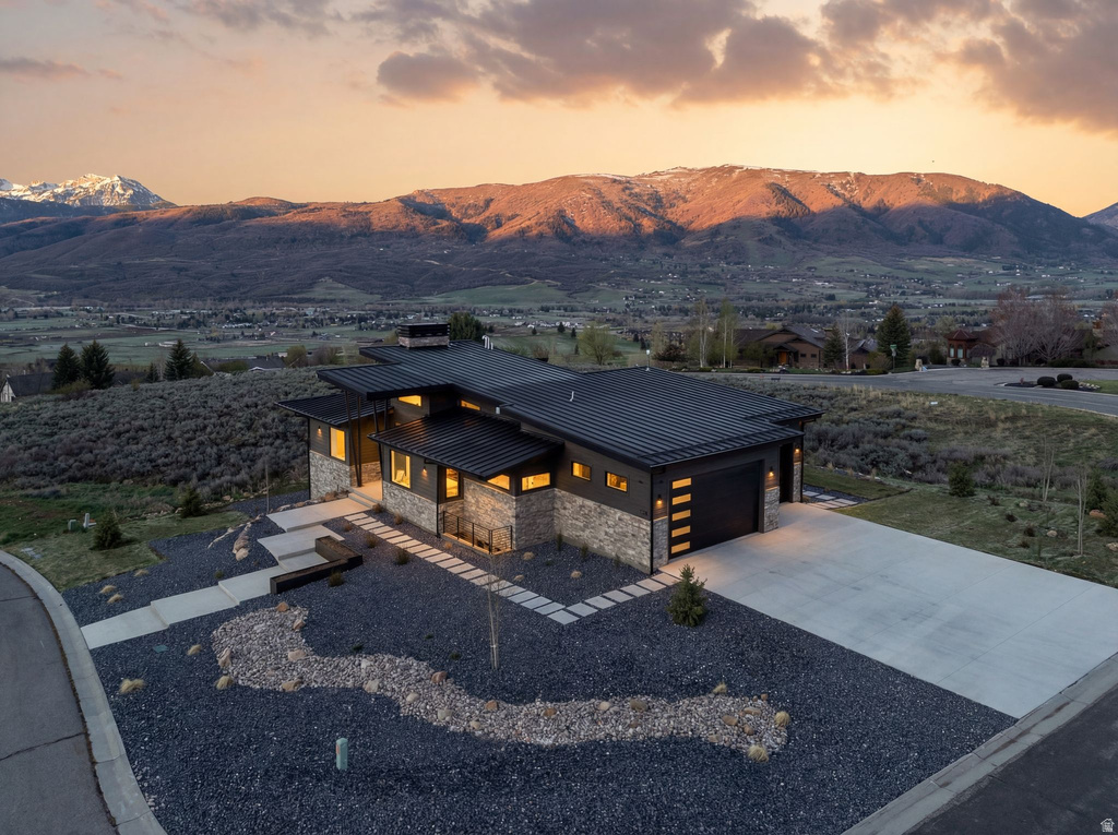 5585 E HIGHLAND VIEW CT Eden, UT 84310