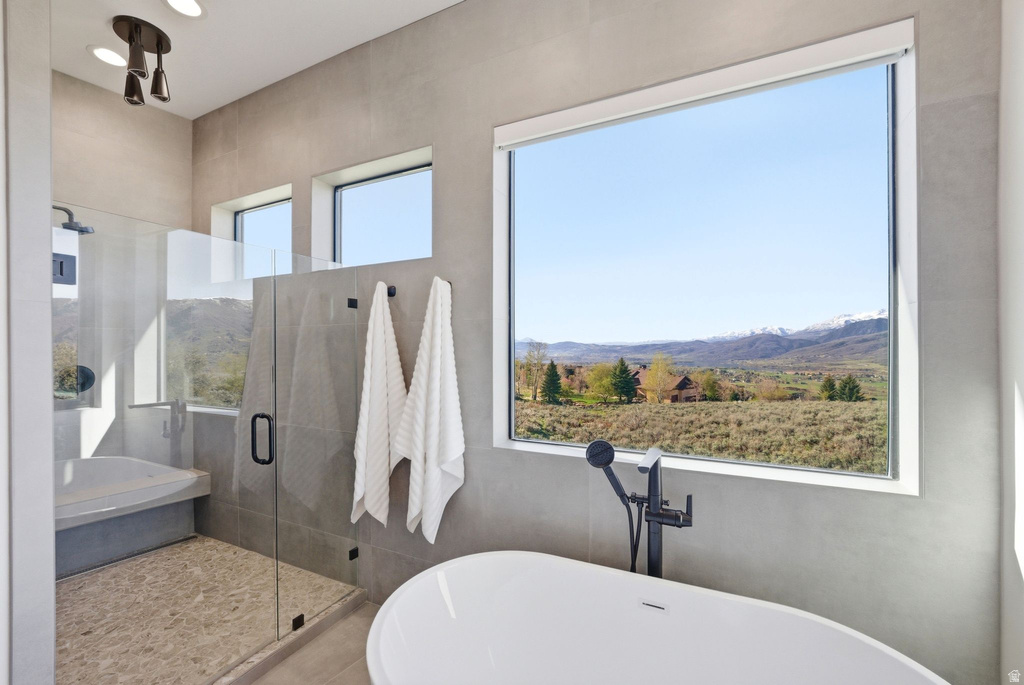 5585 E HIGHLAND VIEW CT Eden, UT 84310